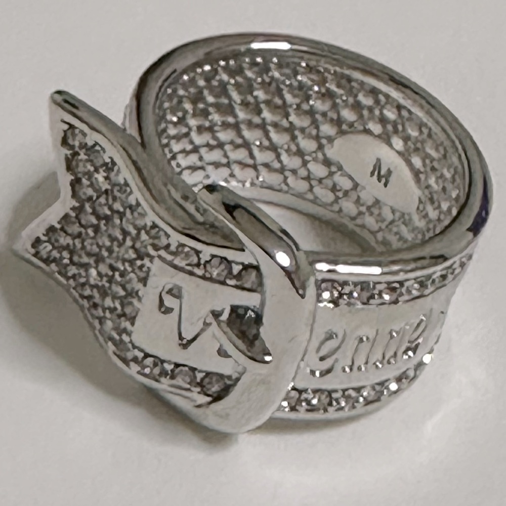 Vivienne Westwood silver tone crystal pave sparkly band Ring